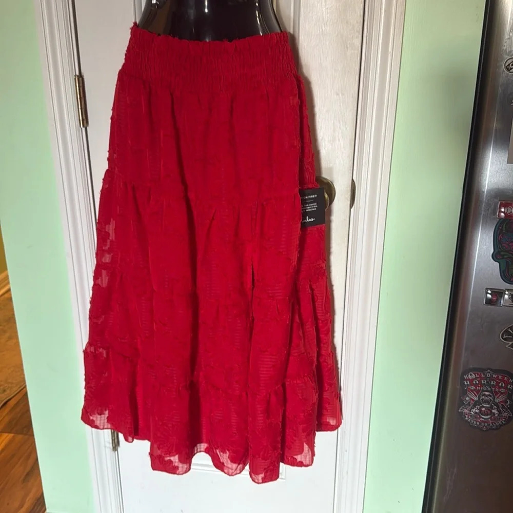 Lulus Red Tiered Side Slit Skirt with Flower Detailing on Full Skirt Size M